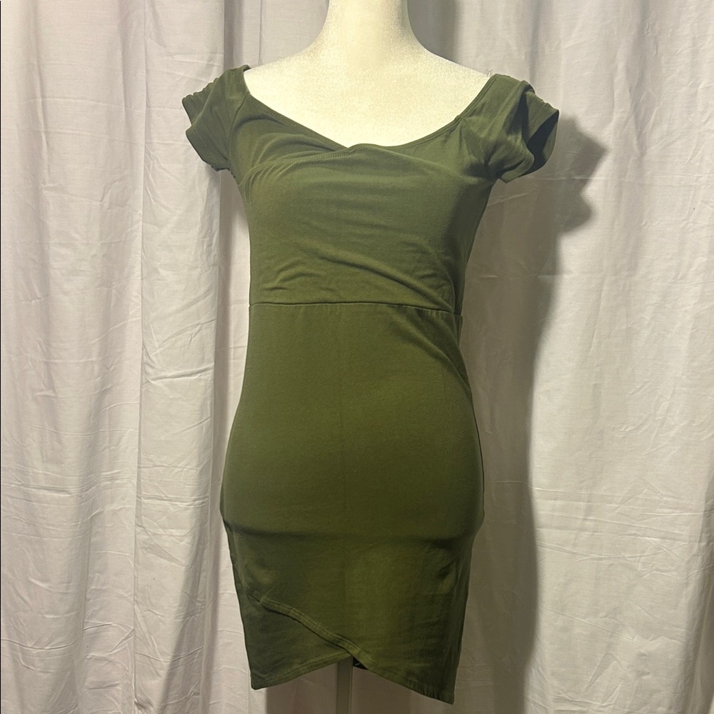 Elegant Olive Green Women's Dress